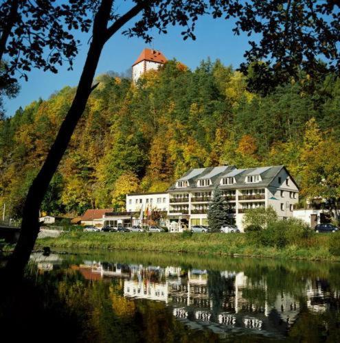 Hotel Am Schlossberg Ziegenrück Екстериор снимка