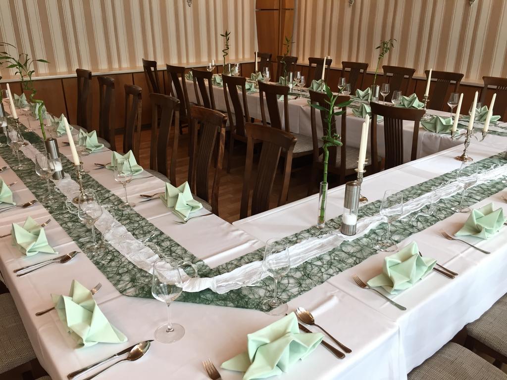 Hotel Am Schlossberg Ziegenrück Екстериор снимка